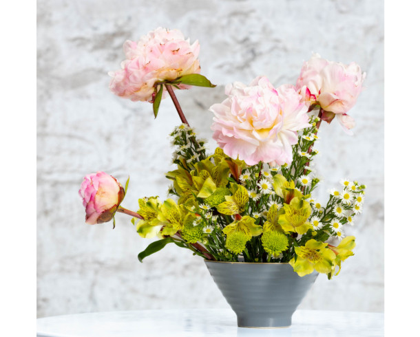 Arreglo Mix Peonias, Astromelias, Aster y Crisantemos