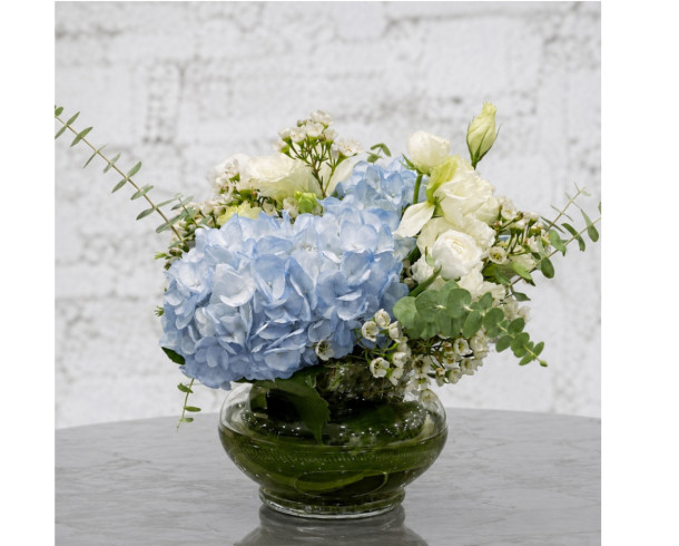 Arreglo Azul Hortensias y Lisianthus - Tematica Invierno
