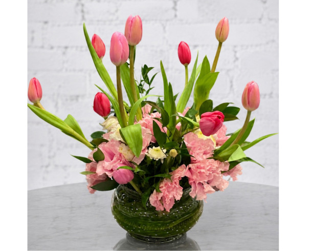 Arreglo Rosado Tulipanes y Lisianthus